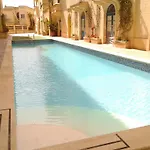 With Pool Gozo Lejlighed