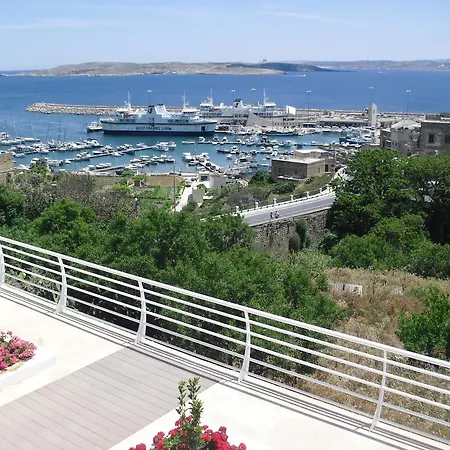 Lejlighed With Pool Gozo