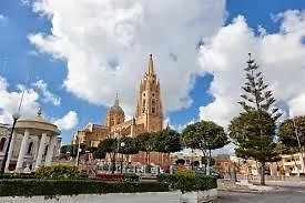 With Pool Gozo Għajnsielem