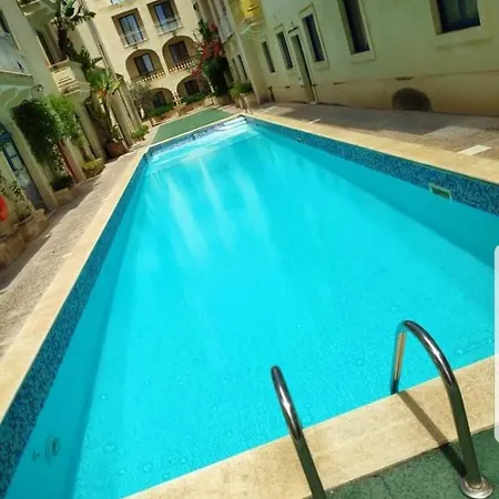 Appartement With Pool Gozo