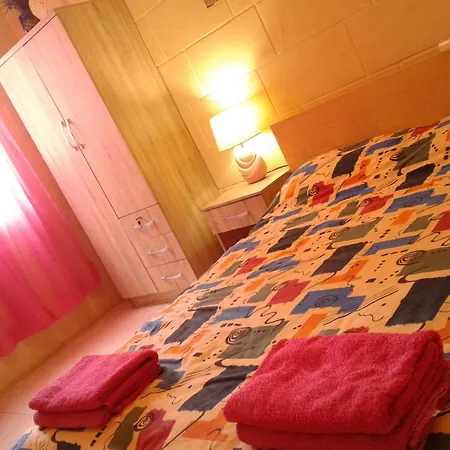 Appartement With Pool Gozo