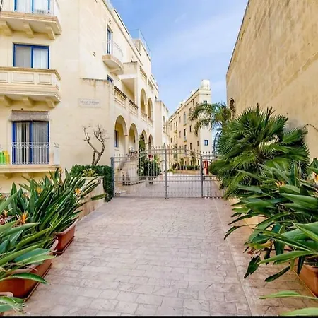 With Pool Gozo Apartment *