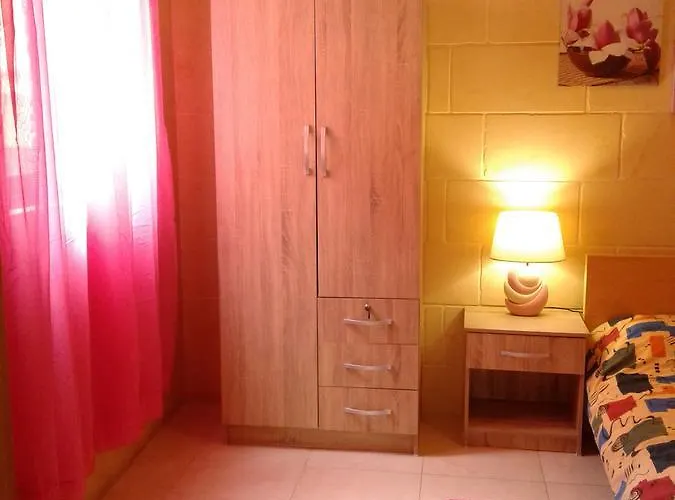 Apartment With Pool Gozo